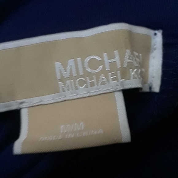 Top - Picture 5 of 7